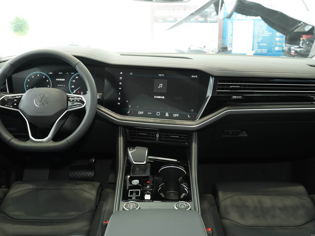 Volkswagen Touareg 2025 2.0TSI Sport Edition