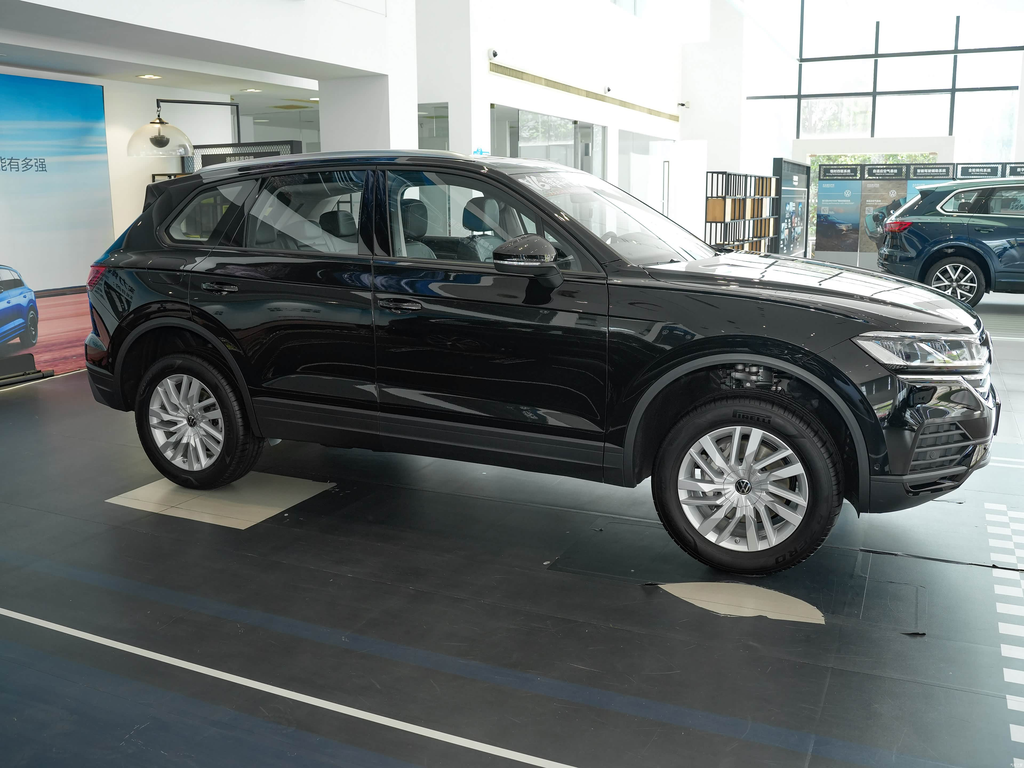Volkswagen Touareg 2025 2.0TSI Sport Edition
