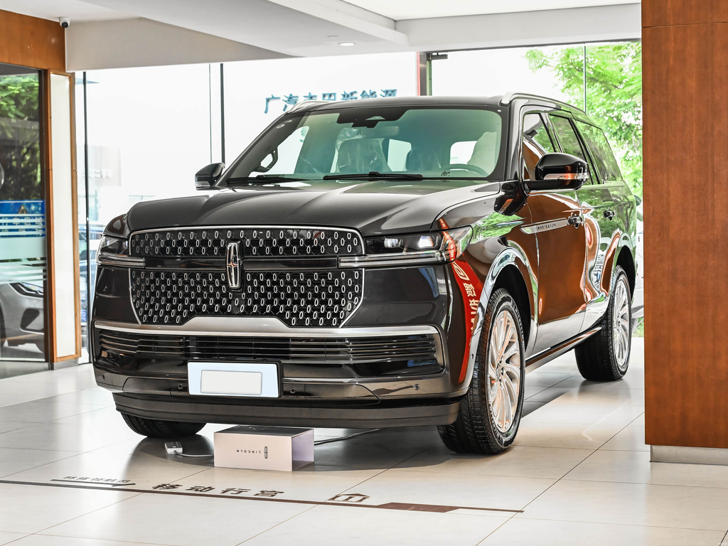 Lincoln Navigator 2025 3.5T President Edition