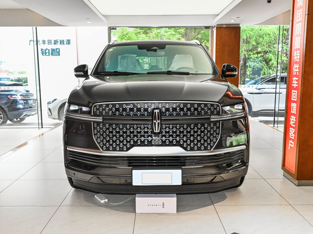 Lincoln Navigator 2025 3.5T President Edition