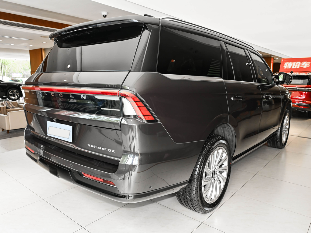 Lincoln Navigator 2025 3.5T President Edition
