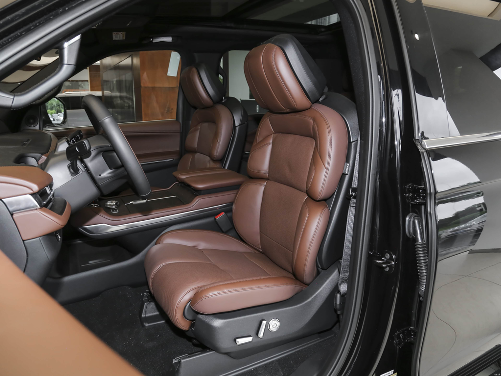 Lincoln Navigator 2025 3.5T President Edition