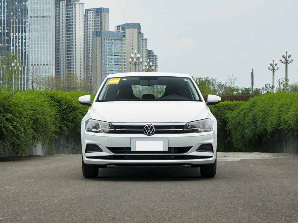 Volkswagen Polo 2023 Plus 1.5L MT