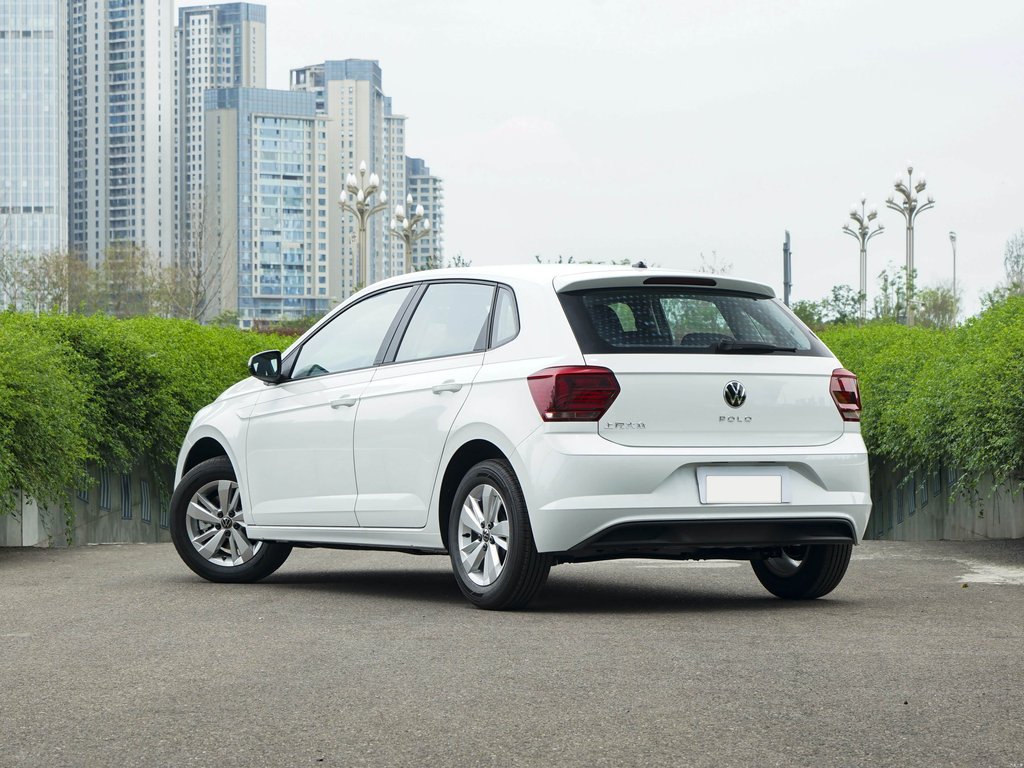 Volkswagen Polo 2023 Plus 1.5L MT