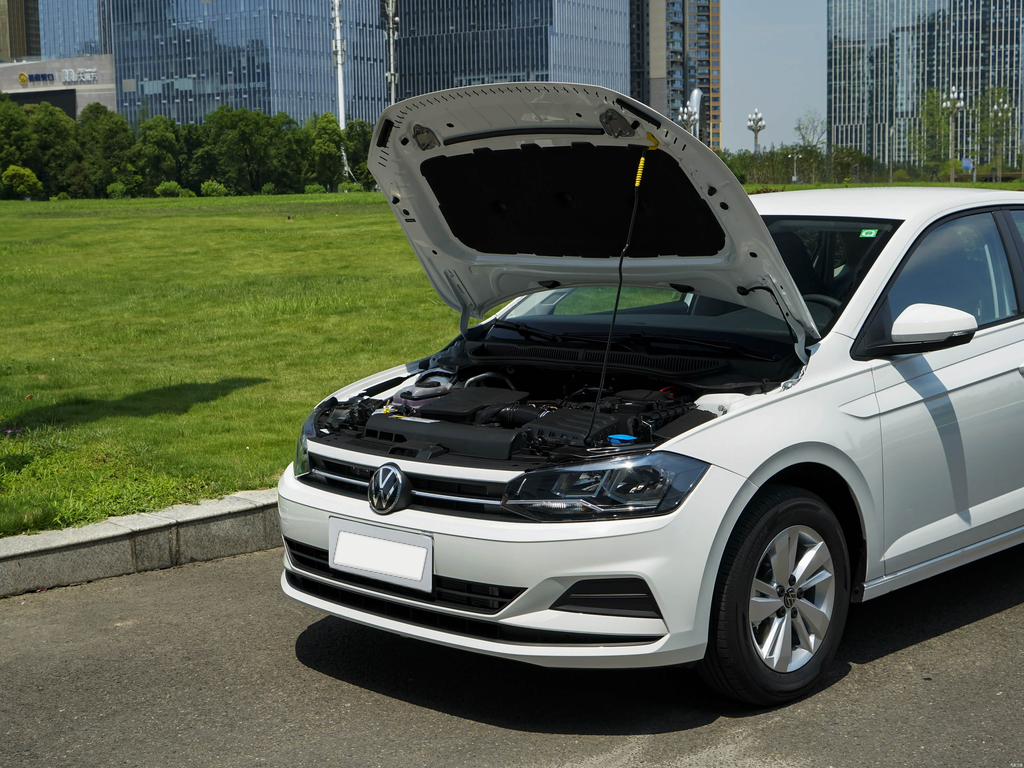 Volkswagen Polo 2023 Plus 1.5L MT