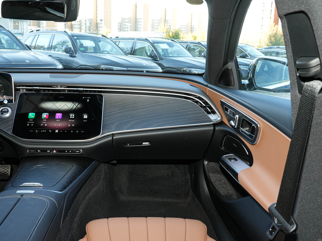 Mercedes-Benz E260L 2026 Classic Edition