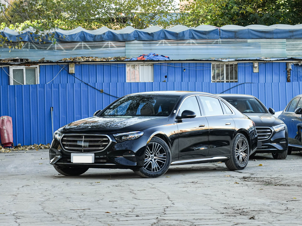 Mercedes-Benz E260L 2026 Classic Edition