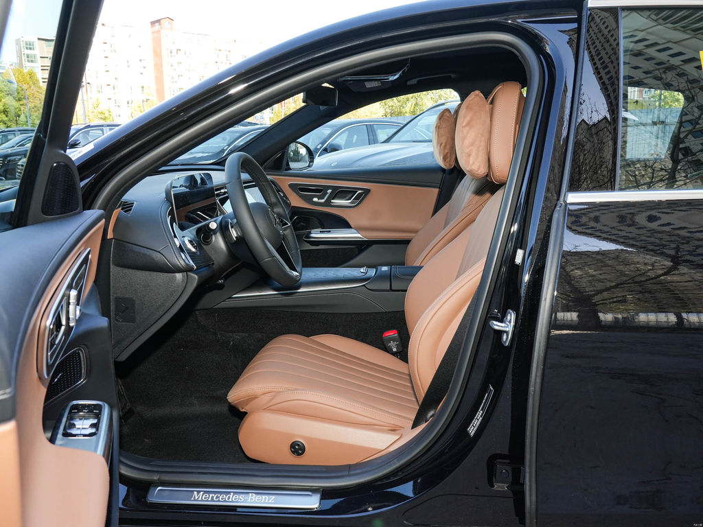 Mercedes-Benz E260L 2026 Classic Edition