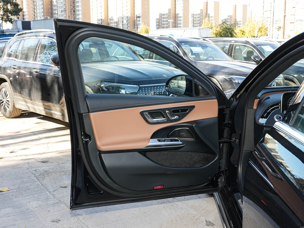 Mercedes-Benz E260L 2026 Classic Edition
