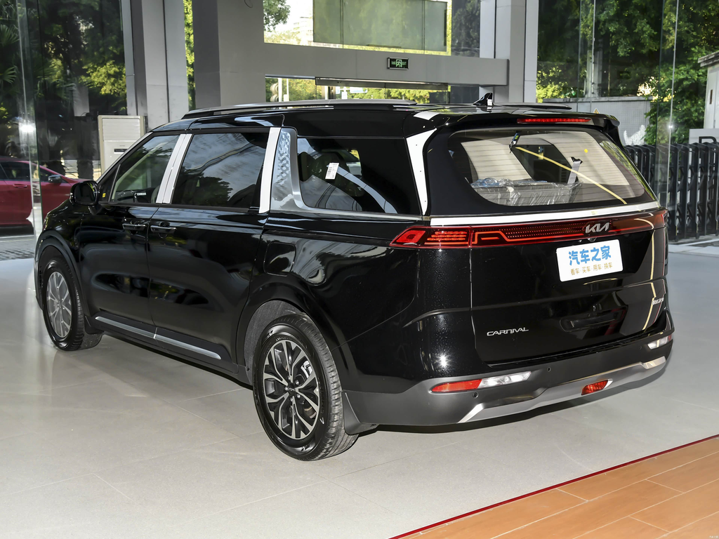 Kia Carnival 2026 2.0T Luxury Edition