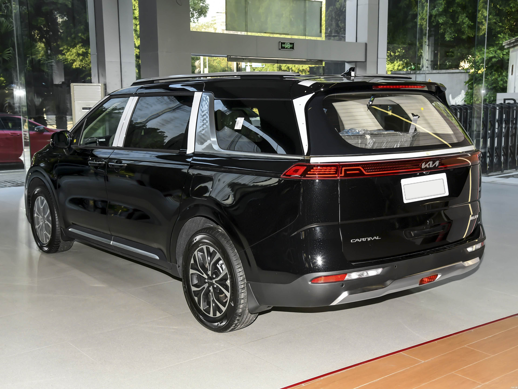 Kia Carnival 2026 2.0T Luxury Edition
