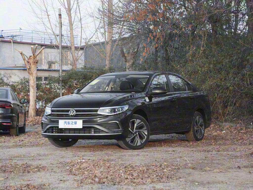 Volkswagen Bora 2026 200TSI MT