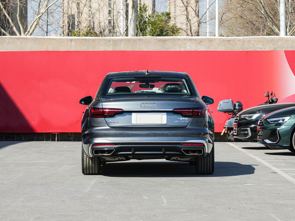 Audi A4L 2025 40 TFSI Style