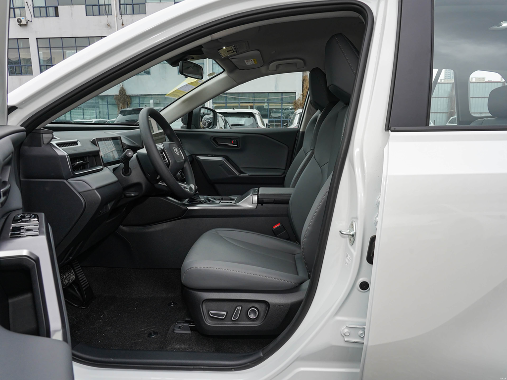 Toyota RAV4 2026 Hybrid 2.0L 2WD Elite