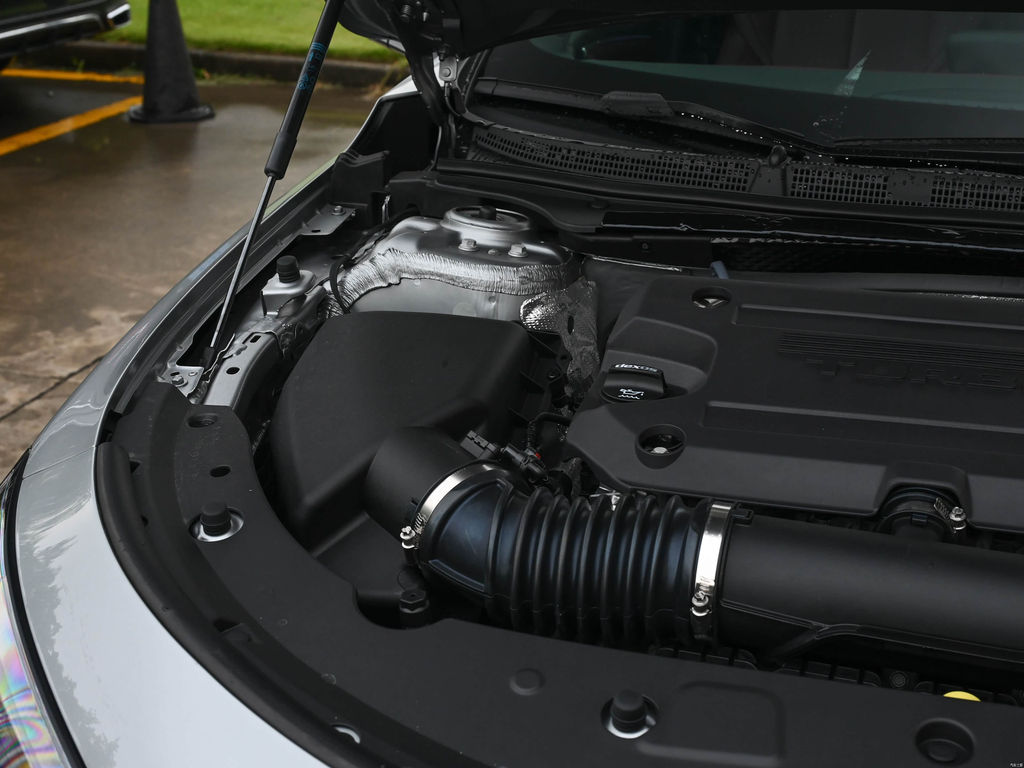 Buick LaCrosse 2026 28T Platinum