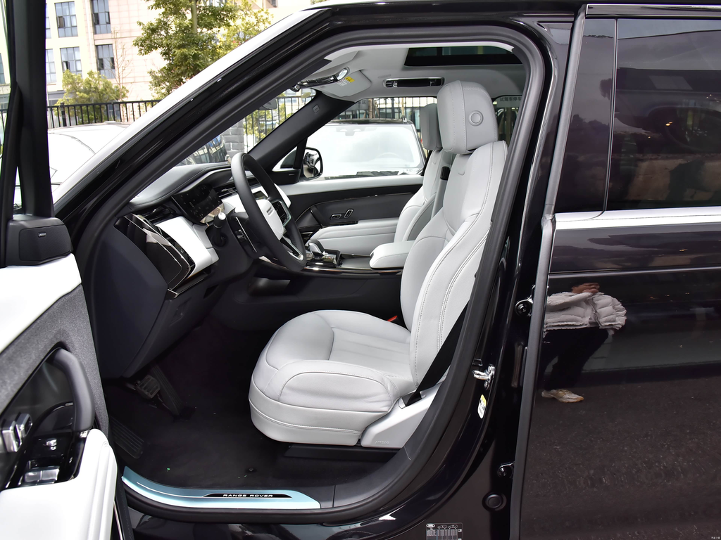 Land Rover Range Rover Sport 2025 360PS S