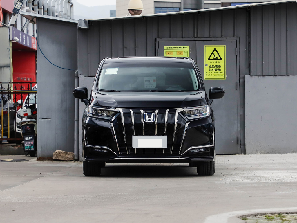Honda Elysion 2026 2.0L e:HEV Classic