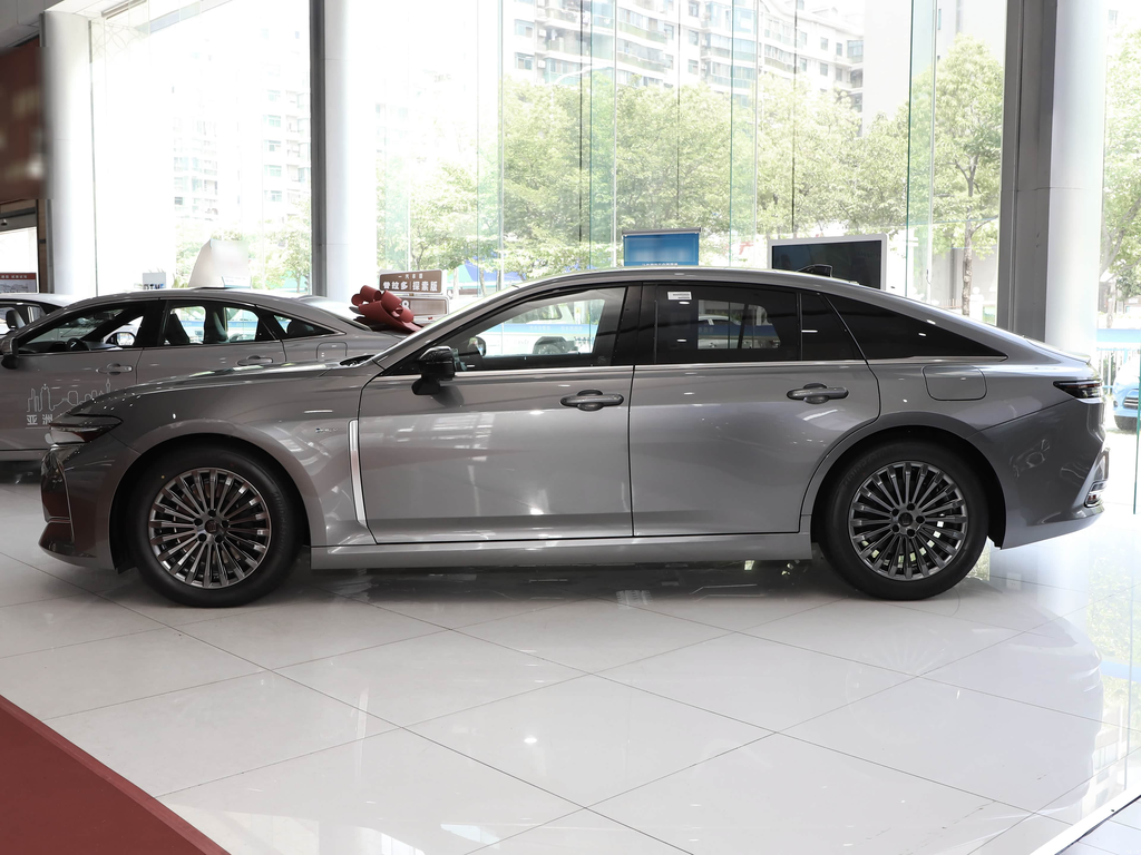 Toyota Crown 2024 2.5L Premium