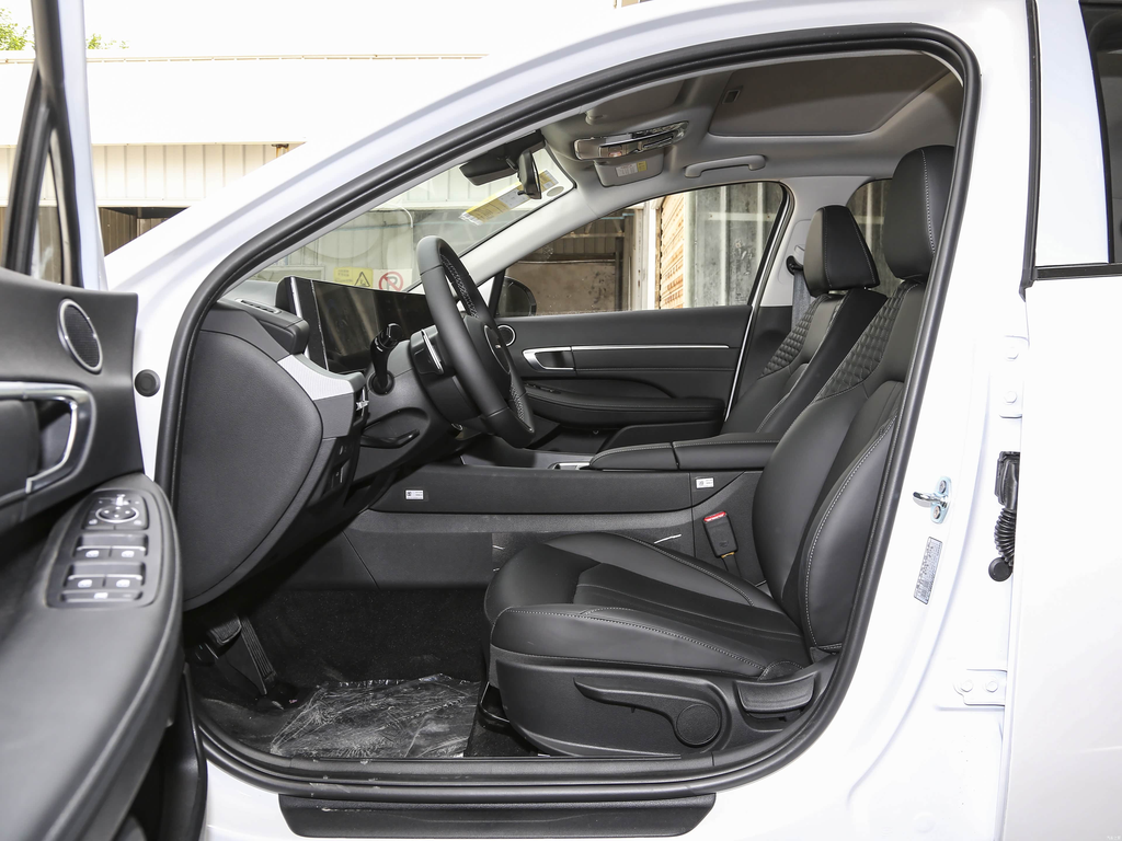 Hyundai Sonata 2024 1.5T Air