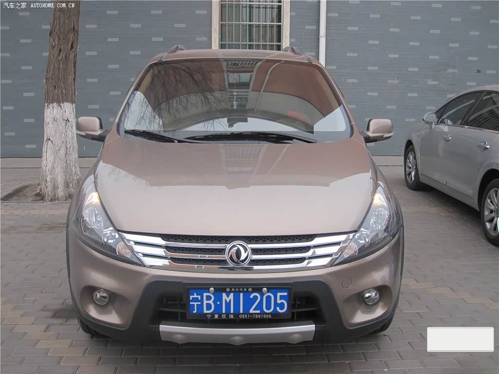 Dongfeng Joyear SUV 2012 1.6L Comfort