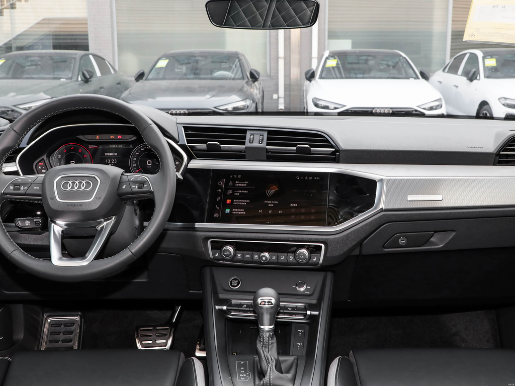 Audi Q3 2026 quattro 35TFSI Sport
