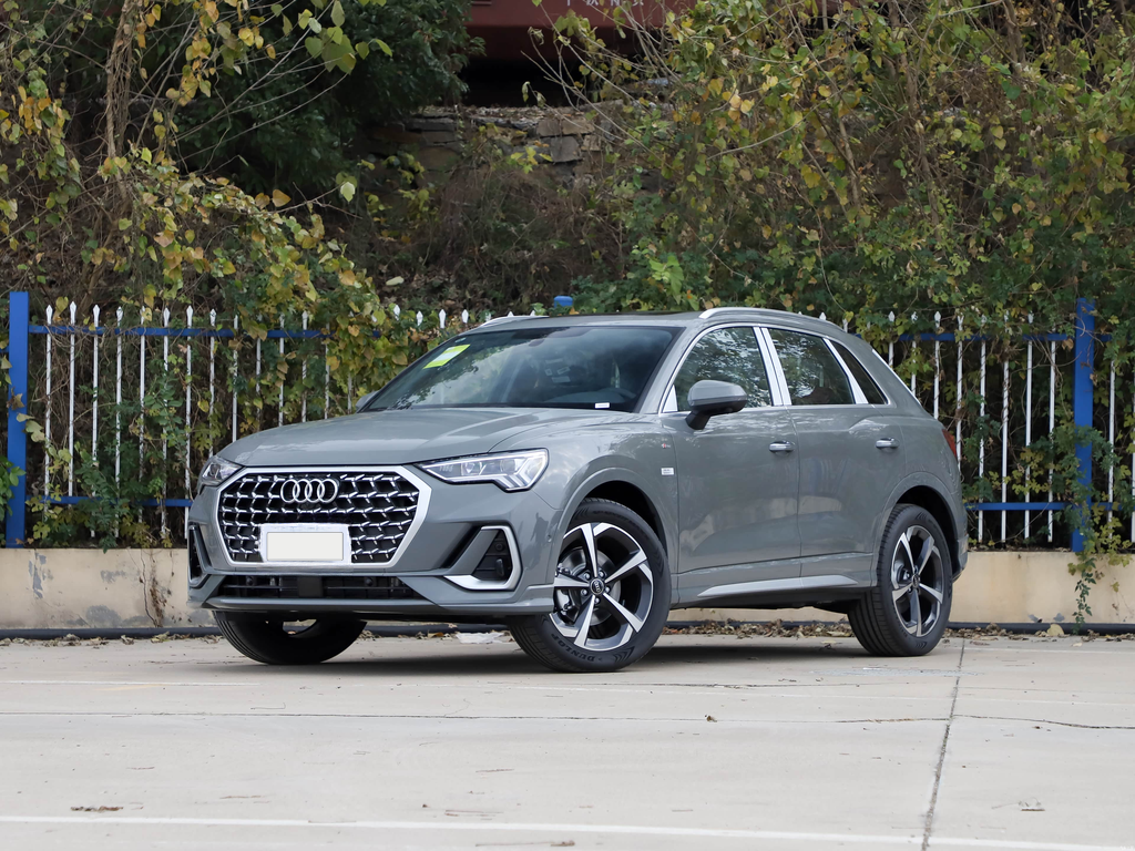 Audi Q3 2026 quattro 35TFSI Sport