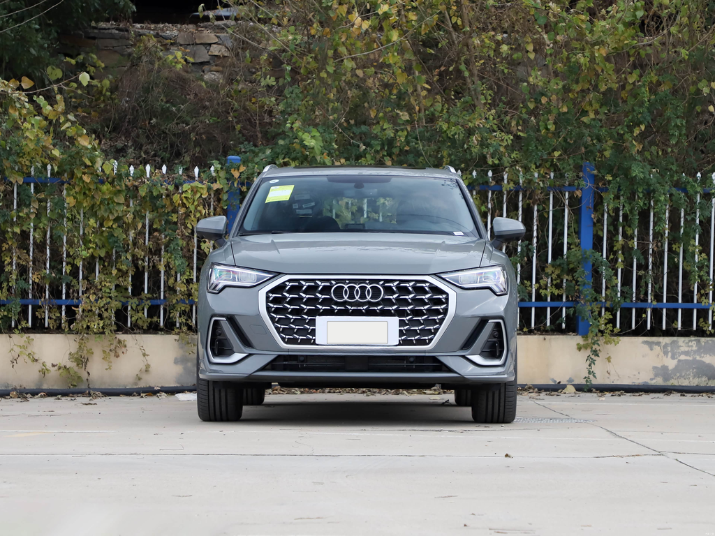 Audi Q3 2026 quattro 35TFSI Sport