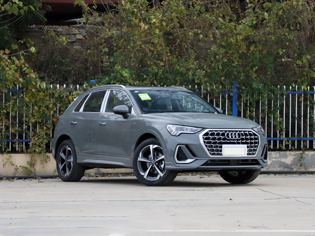 Audi Q3 2026 quattro 35TFSI Sport