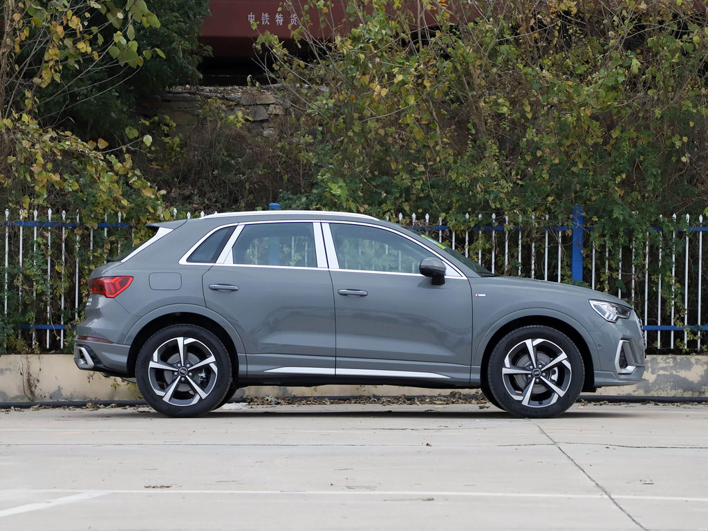 Audi Q3 2026 quattro 35TFSI Sport