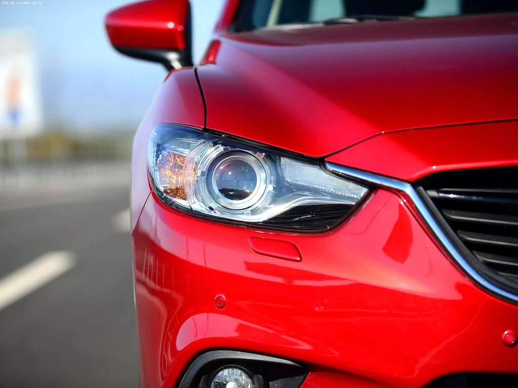 Mazda Atenza 2013 2.0L Standard