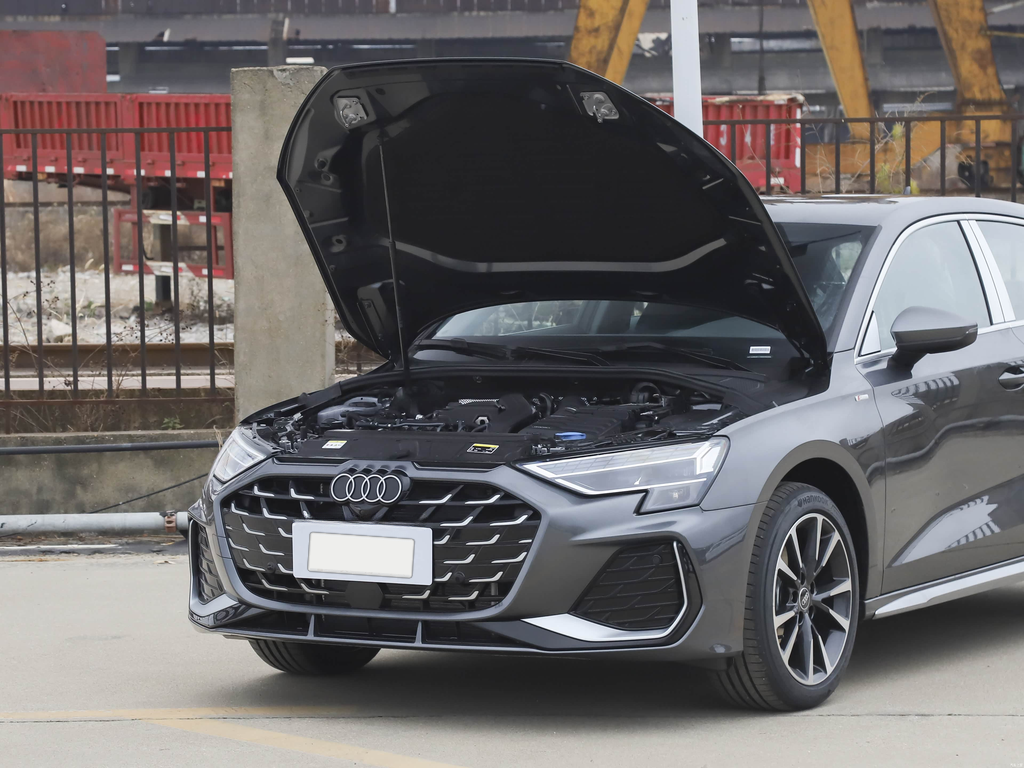 Audi A3 2026 Sportback 35TFSI Premium