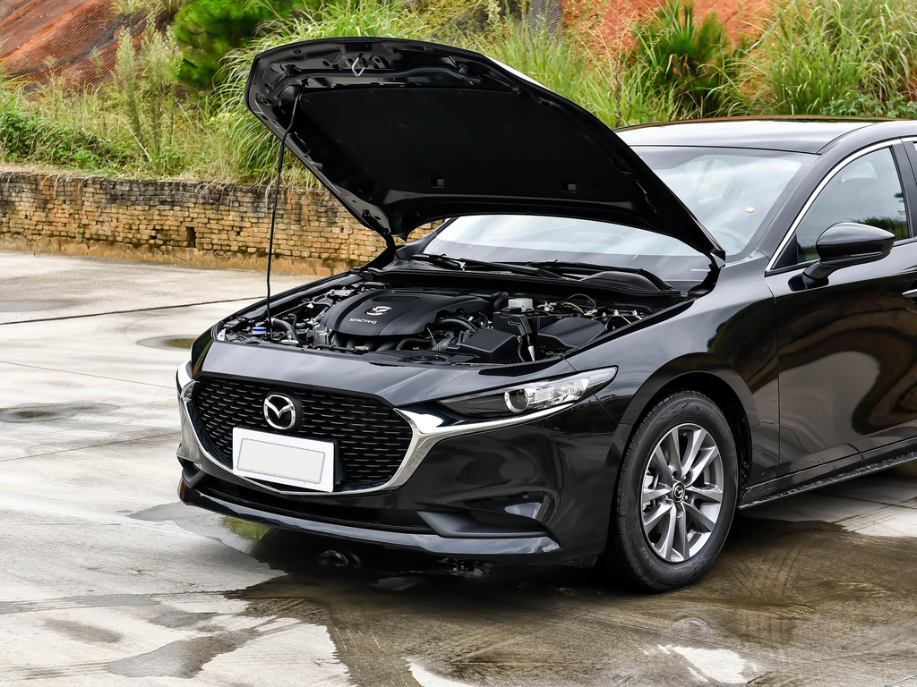 Mazda 3 Axela 2025 1.5L MT Quality