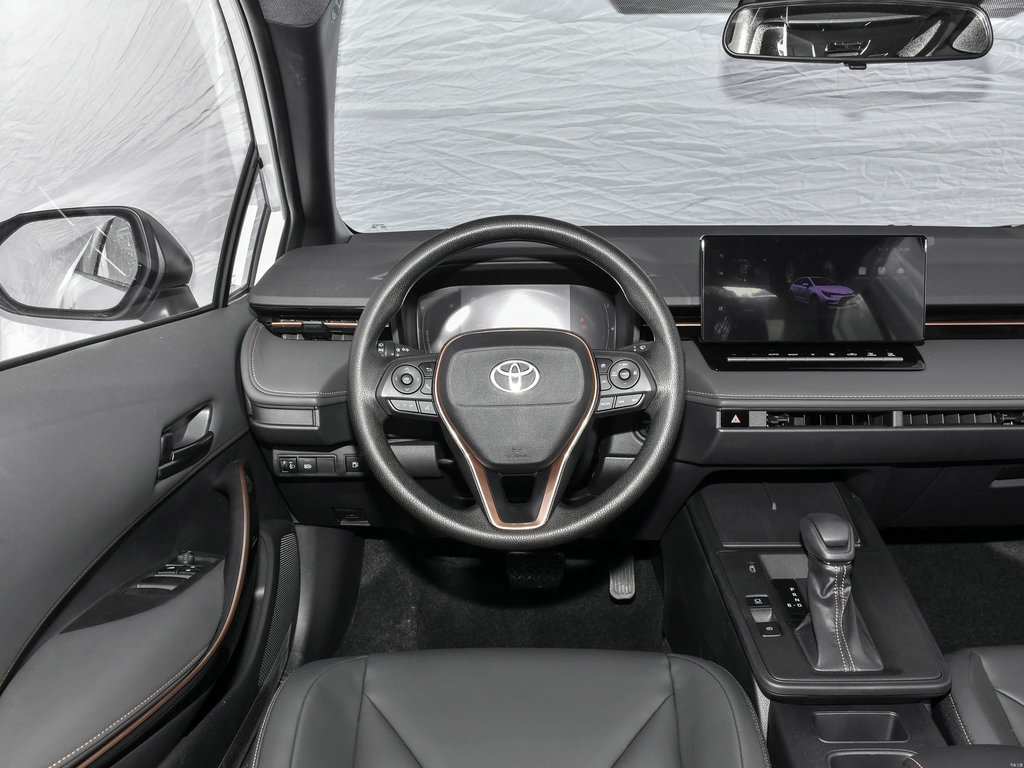 Toyota Levin L 2026 Hybrid 1.8L Leading