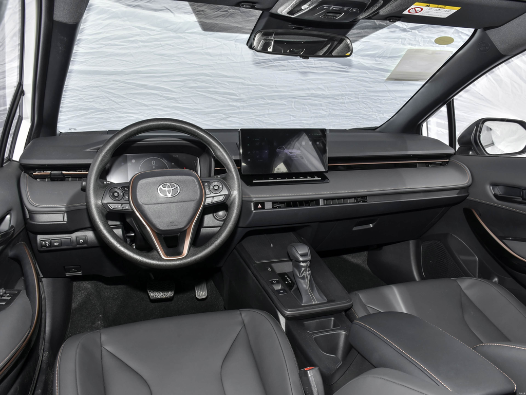 Toyota Levin L 2026 Hybrid 1.8L Leading