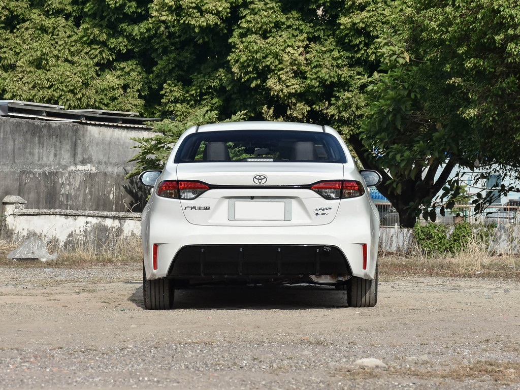 Toyota Levin L 2026 Hybrid 1.8L Leading