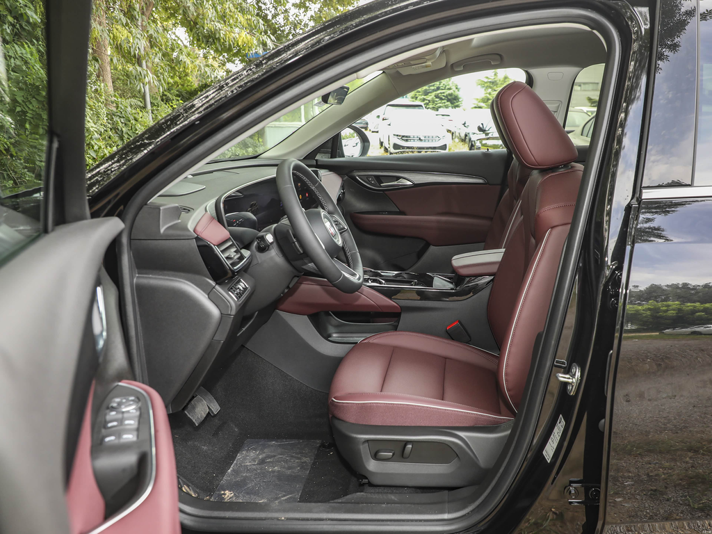 Buick Envision Plus 2026 28T 2WD Platinum