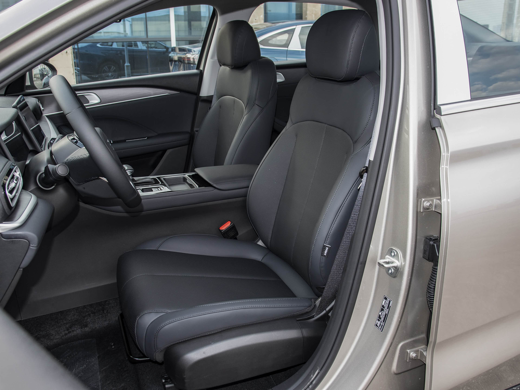 Geely Emgrand Gen5 2026 1.5L CVT Luxury