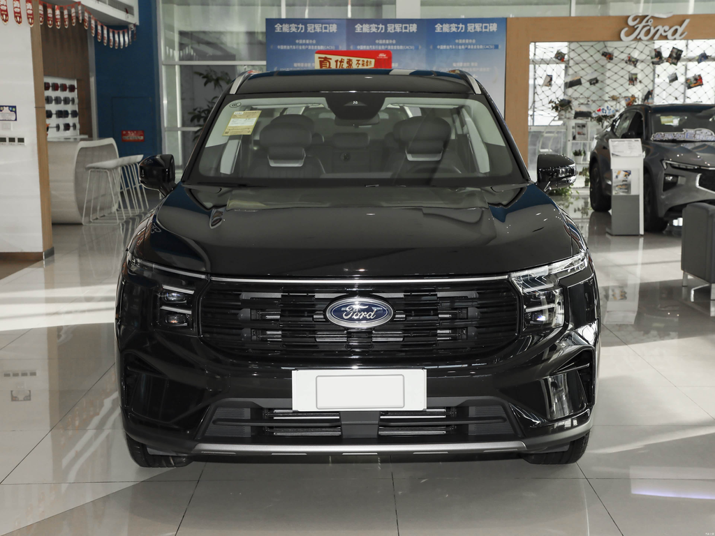 Ford Edge L 2026 2.0T EcoBoost 2WD 7-seat
