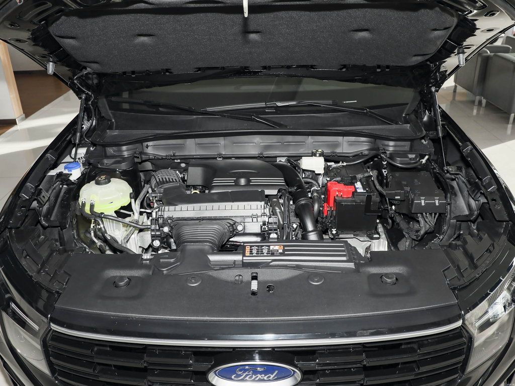 Ford Edge L 2026 2.0T EcoBoost 2WD 7-seat