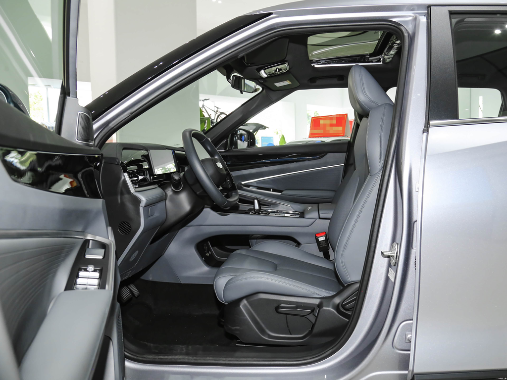 Geely Boyue 2026 1.5TD Joy