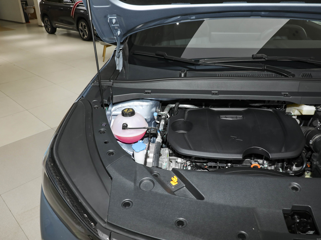 Geely Boyue 2026 1.5TD Joy