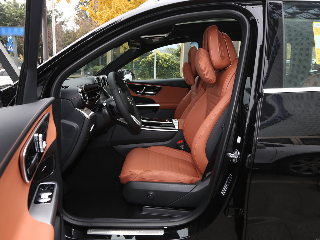 Mercedes-Benz GLC 260L 2026 4MATIC Classic