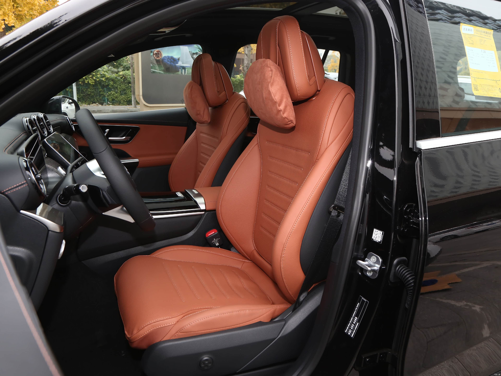 Mercedes-Benz GLC 260L 2026 4MATIC Classic