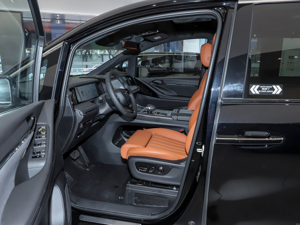 Trumpchi M8 2025 Master Hybrid