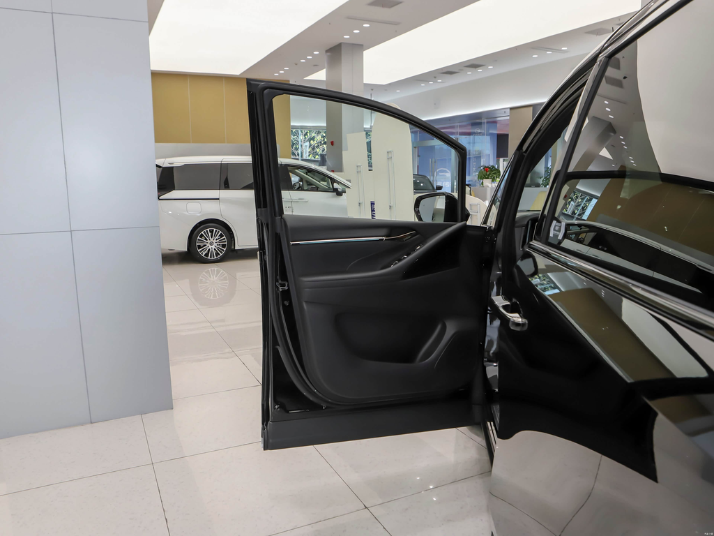 Trumpchi M8 2025 Master Hybrid