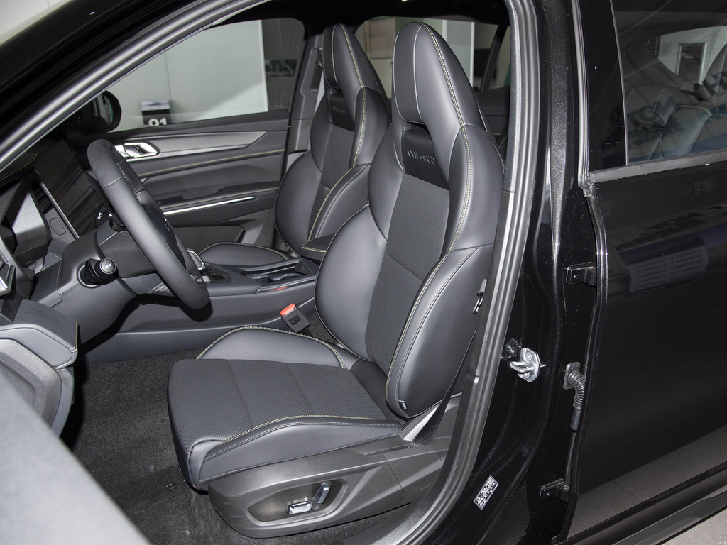 Lynk & Co 01 2025 2.0TD 2WD Refresh