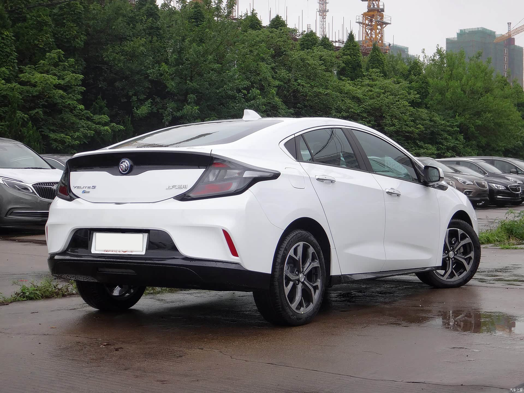 Buick Velite 5 2017 Urban Range Extender