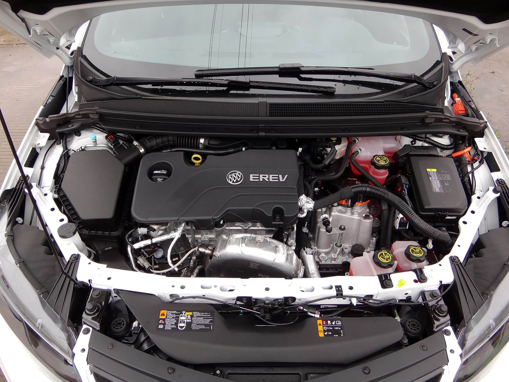 Buick Velite 5 2017 Urban Range Extender