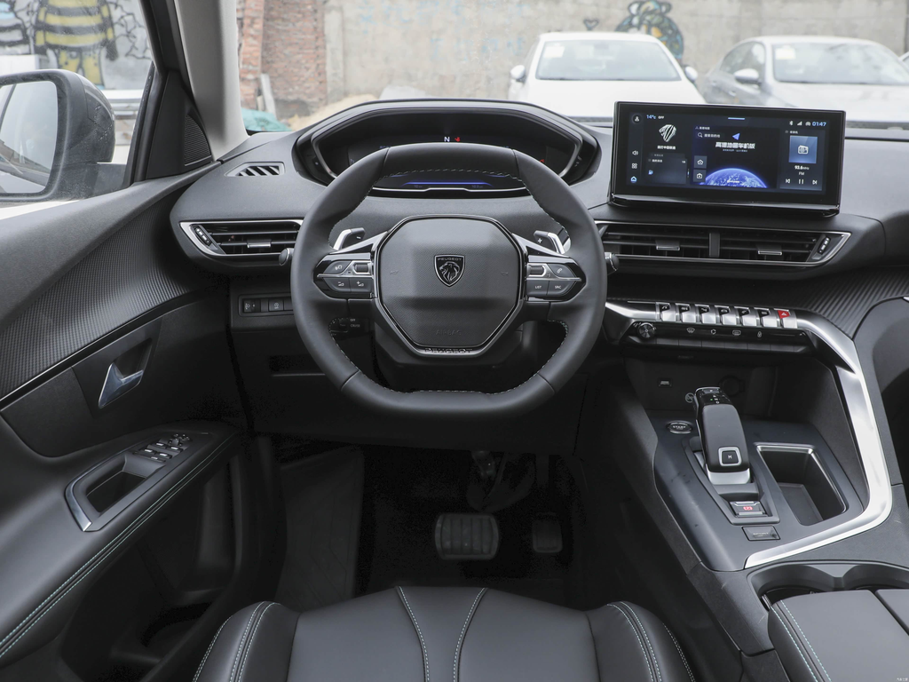Peugeot 5008 2025 Luxury Edition