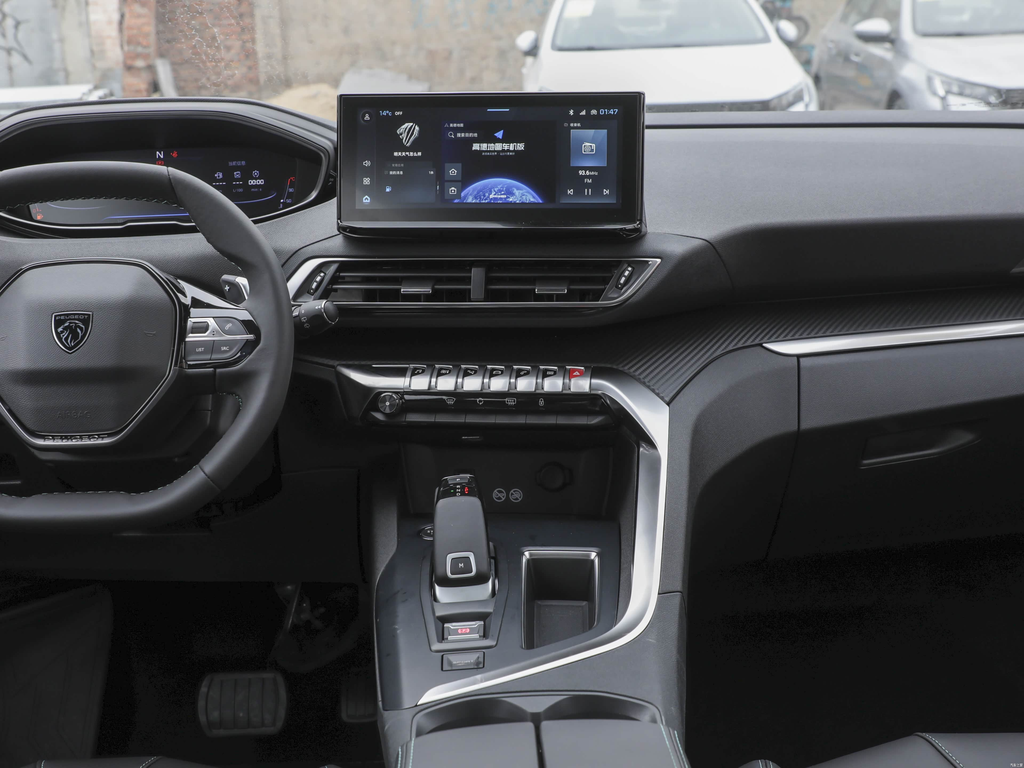 Peugeot 5008 2025 Luxury Edition